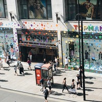 Photo taken at Topshop by Sean Y. on 6/29/2019