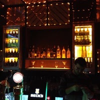 Foto tomada en Sardunya Cafe &amp;amp; Bar  por fevzi t. el 12/15/2012