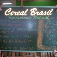 Das Foto wurde bei Cereal Brasil Restaurante Natural von Adriana L. am 1/16/2013 aufgenommen