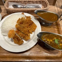 Photo taken at Club of Tokyo Famous Curry Diners by なづ on 12/24/2023
