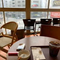 Photo taken at CAFE DI ESPRESSO 珈琲館 日本橋店 by じょん .. on 4/2/2020