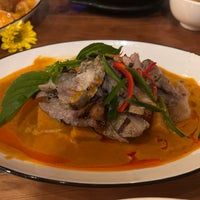 Photo taken at Tem Sib Thai Food Reimagined by Yujie J. on 11/26/2022