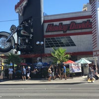 9/17/2016에 Tara N.님이 Harley-Davidson Cafe에서 찍은 사진