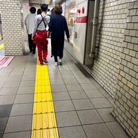 Photo taken at Yotsubashi Line Daikokucho Station (Y16) by Minako M. on 10/9/2023