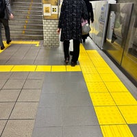 Photo taken at Yotsubashi Line Daikokucho Station (Y16) by Minako M. on 11/4/2023