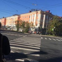 Photo taken at Остановка «Улица Челюскинцев» by LadyAnna 🐠 on 9/11/2018