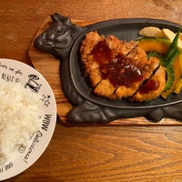 島バーグと島カレー Japanese Curry Restaurant 島バーグと島カレー Japanese Curry Restaurant