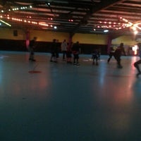 Photo taken at Looney&amp;#39;s Super Skate by Nikki B. on 1/9/2013