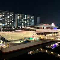 Photo taken at The Cruise Club TOKYO by う(ま)ブし on 11/2/2023
