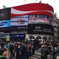 Photo taken at Piccadilly Circus by Tanvir H. on 4/28/2013