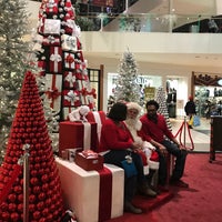 12/20/2017 tarihinde Hassan A.ziyaretçi tarafından Northlake Mall'de çekilen fotoğraf