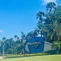 Photo taken at Universal Orlando Resort Parking Complex by Hassan on 8/9/2023