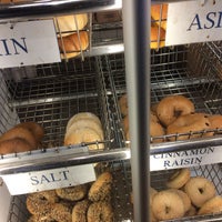 Photo taken at Roland Park Bagel Co. by Robert T. on 12/22/2014
