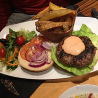 3/19/2017 tarihinde FLASHlandziyaretçi tarafından Restaurant Los Argentinos'de çekilen fotoğraf