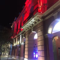 รูปภาพถ่ายที่ Centro Cultural del Bicentenario de Santiago del Estero โดย Lisandro R. เมื่อ 12/2/2016