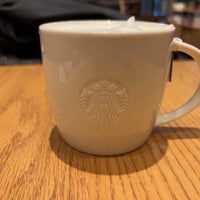 Photo taken at Starbucks by kukki on 12/7/2023