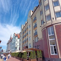 Photo taken at Heliopark Kaiserhof Hotel Kaliningrad by Denis G. on 6/8/2021