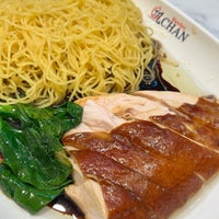 Photo taken at Hawker Chan Hong Kong Soya Sauce Chicken Rice &amp;amp; Noodle by Pyp&amp;#39; B. on 3/10/2024