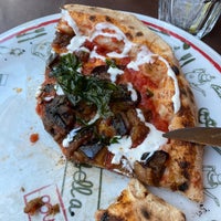 Foto scattata a La Vita e Bella &amp;amp; La Pizza è Bella Gourmet da Giovanni D. il 12/6/2022