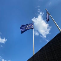 Foto diambil di European Commission - Berlaymont oleh Giovanni D. pada 6/6/2023
