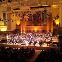 Foto tirada no(a) Brussels Philharmonic por Vladimir R. em 1/25/2013