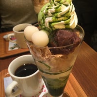 Photo taken at nana&amp;#39;s green tea 自由が丘店 by Seiko K. on 12/26/2015