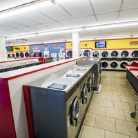10/12/2017에 Express Coin Laundry - Atlantic Blvd님이 Express Coin Laundry - Atlantic Blvd에서 찍은 사진