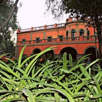 Foto diambil di Ex Hacienda San Pablo de Enmedio oleh Alfredo S. pada 1/27/2013