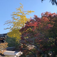 Photo taken at 南禅寺 帰雲院 by とかち Y. on 11/11/2018