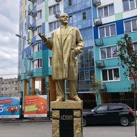 Photo taken at Памятник Ленину by Sergey D. on 9/9/2018