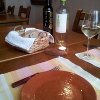 Foto diambil di Tasca do Celso oleh Ana M. pada 4/24/2013