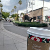 Photo taken at Starbucks by Hessa on 12/30/2023