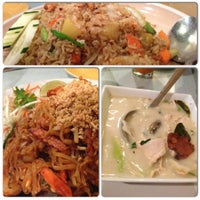 รูปภาพถ่ายที่ Thai Soon Restaurant โดย Janice M. เมื่อ 6/12/2013