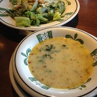 Photo taken at Olive Garden by Tonnina D. on 1/25/2013