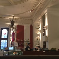 Photo taken at é tricaffe Börse by Godwin S. on 1/30/2017