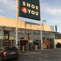 Photo taken at Shoe4You by Godwin S. on 12/10/2016