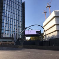 Photo taken at Silicon Roundabout by Julian E. on 11/2/2016