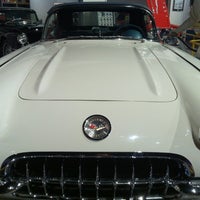 Foto tirada no(a) National Corvette Museum por Geoff F. em 11/3/2012