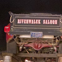 Foto scattata a Riverwalck Saloon da G T. il 11/10/2021