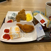 Photo taken at McDonald&amp;#39;s &amp;amp; McCafé by Murray E. on 10/9/2019