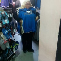 adidas outlet el rehab