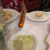 Photo taken at Romano&amp;#39;s Macaroni Grill by Dr. Christopher B. on 8/26/2018