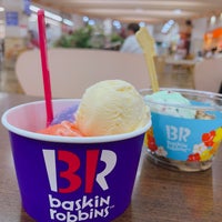 Photo taken at Baskin-Robbins by mocchi on 7/23/2022