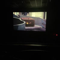 รูปภาพถ่ายที่ Gateway Film Center โดย zari เมื่อ 11/9/2022