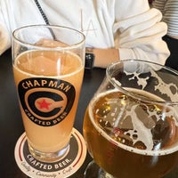 Foto tirada no(a) Chapman Crafted Beer por Rob F. em 10/16/2022