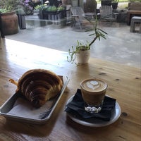 Photo taken at Condesa Coffee by Andreas K. on 4/3/2019