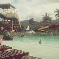 Photo taken at Sunshine Bay Waterpark by Risma T. on 1/27/2013