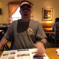Photo taken at Olive Garden by Cris B. on 10/20/2019