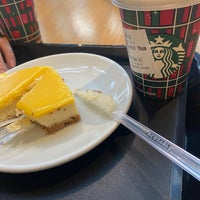 Photo taken at Starbucks by Filiz Y. on 1/20/2024