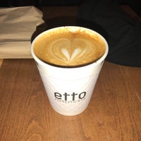 1/25/2020 tarihinde Patrick M.ziyaretçi tarafından Etto Espresso Bar'de çekilen fotoğraf